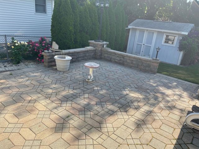 20693 N EUGENE Avenue, Lincolnshire, IL 60069