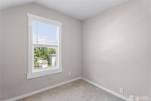 1306 E 32nd Street, Tacoma, WA 98404