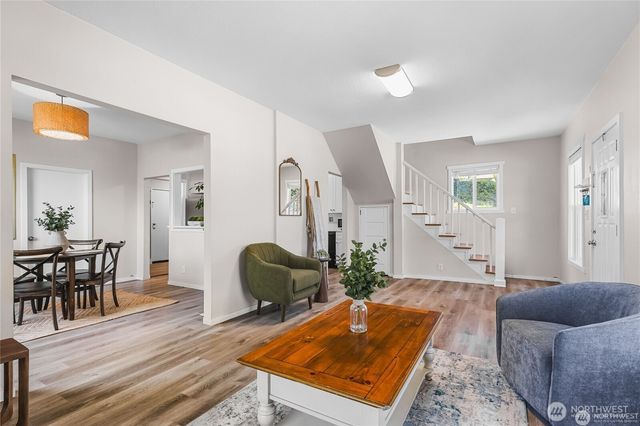 1306 E 32nd Street, Tacoma, WA 98404