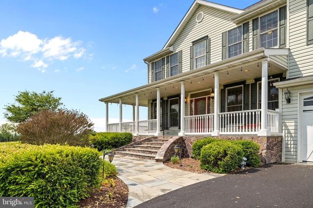 41187 YAKEY LN, Lovettsville, VA 20180