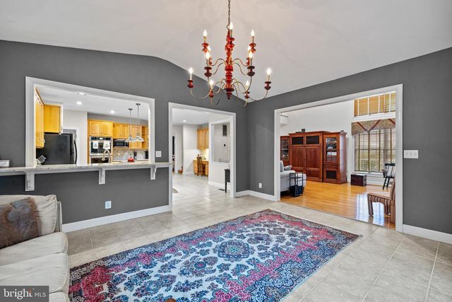 41187 YAKEY LN, Lovettsville, VA 20180