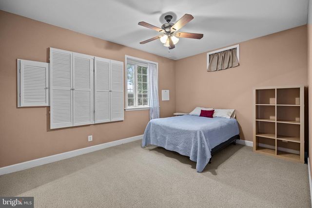 41187 YAKEY LN, Lovettsville, VA 20180
