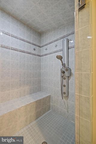 41187 YAKEY LN, Lovettsville, VA 20180