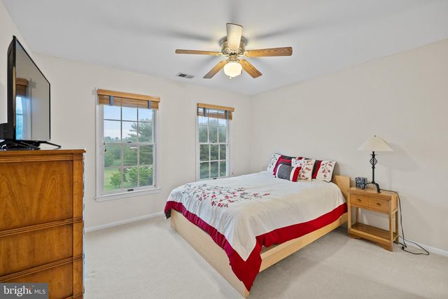 41187 YAKEY LN, Lovettsville, VA 20180
