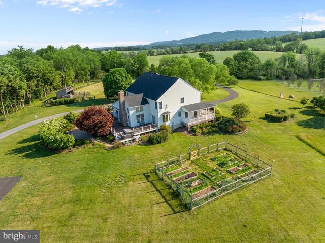 41187 YAKEY LN, Lovettsville, VA 20180