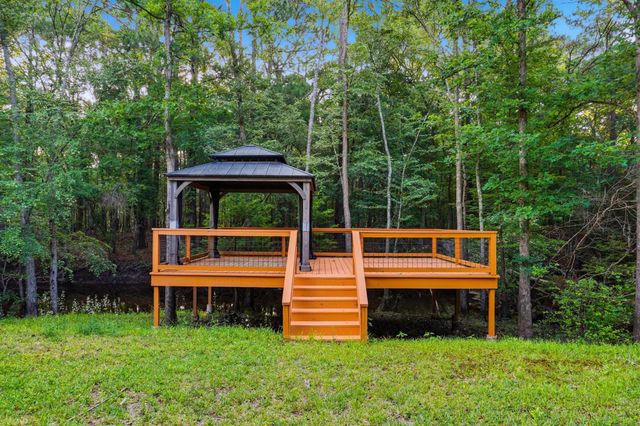 88 Turtle Court, Ridgeville, SC 29472