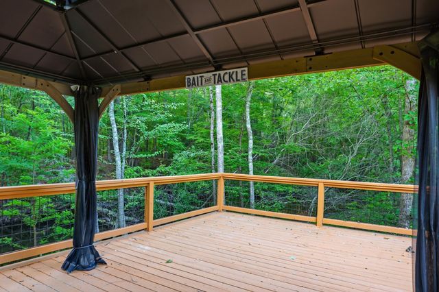 88 Turtle Court, Ridgeville, SC 29472