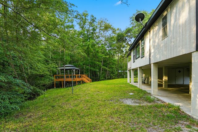 88 Turtle Court, Ridgeville, SC 29472