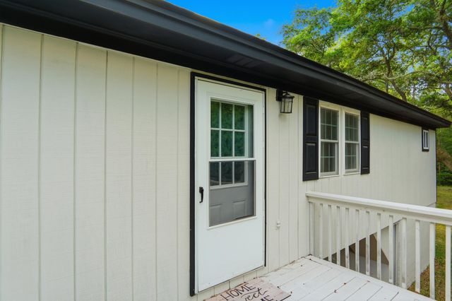 88 Turtle Court, Ridgeville, SC 29472