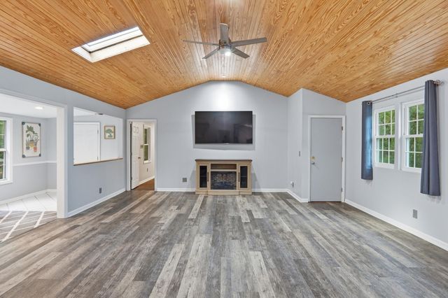 88 Turtle Court, Ridgeville, SC 29472