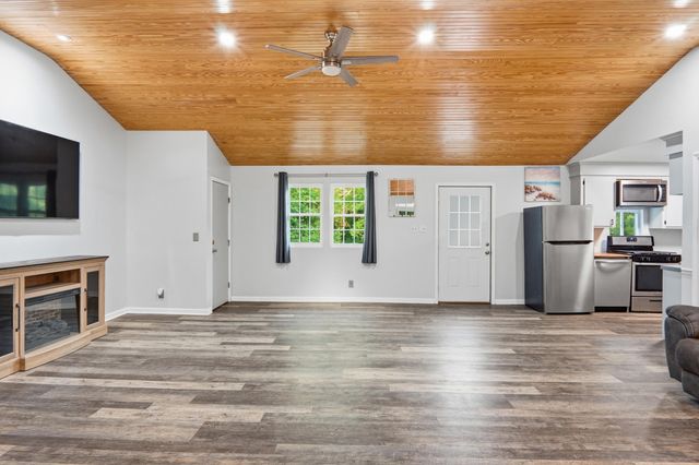 88 Turtle Court, Ridgeville, SC 29472
