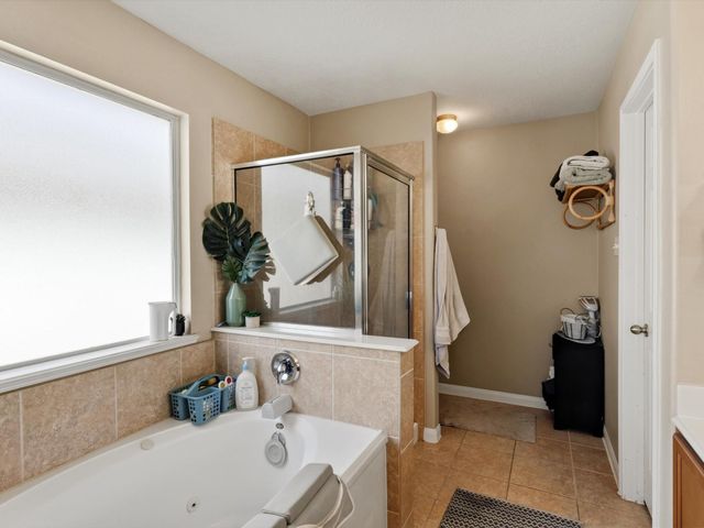 15811 Sarasam Creek Court, Cypress, TX 77429