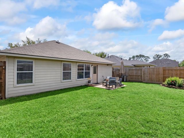 15811 Sarasam Creek Court, Cypress, TX 77429