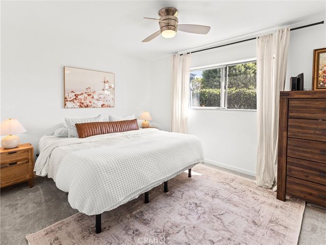 17102 Kampen Lane, Huntington Beach, CA 92647