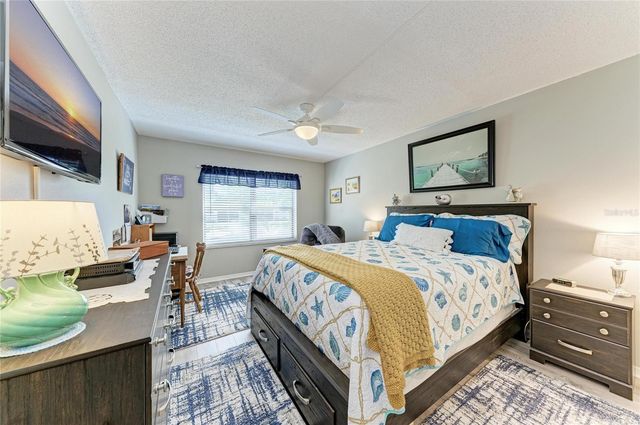 625 30TH AVENUE W G203, Bradenton, FL 34205