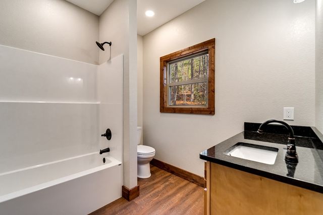 397 Kennelly Loop, Murphy, NC 28906