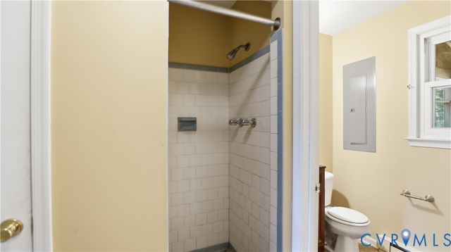 2915 Lakeside Dr, Prince George, VA 23875
