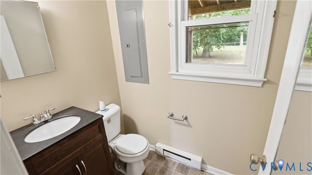 2915 Lakeside Dr, Prince George, VA 23875