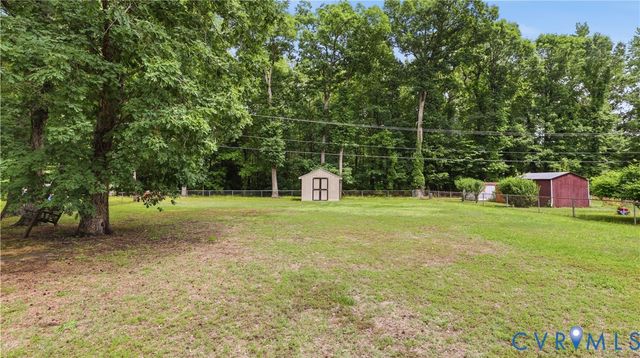 2915 Lakeside Dr, Prince George, VA 23875
