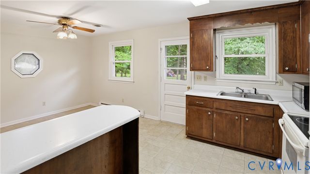 2915 Lakeside Dr, Prince George, VA 23875