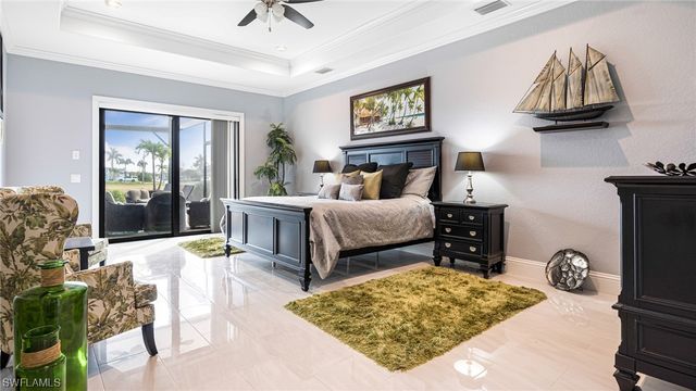 101 SW 39th PL, Cape Coral, FL 33991