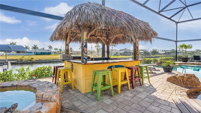 101 SW 39th PL, Cape Coral, FL 33991
