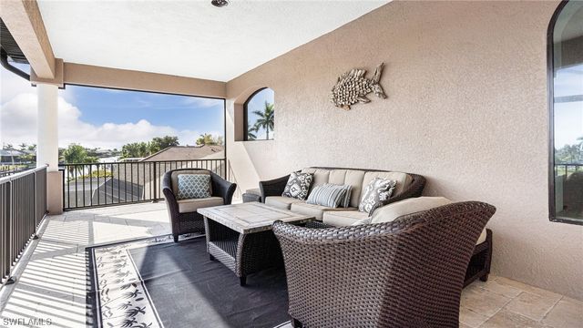 101 SW 39th PL, Cape Coral, FL 33991