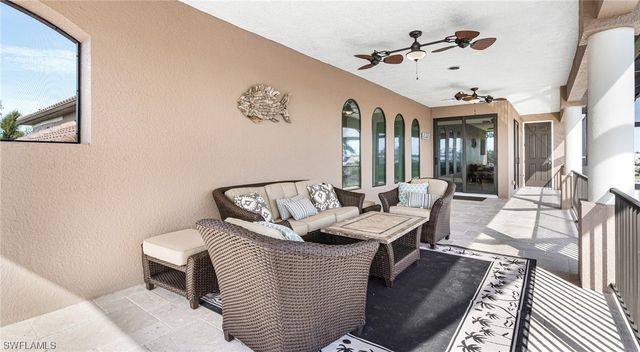 101 SW 39th PL, Cape Coral, FL 33991