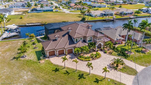 101 SW 39th PL, Cape Coral, FL 33991