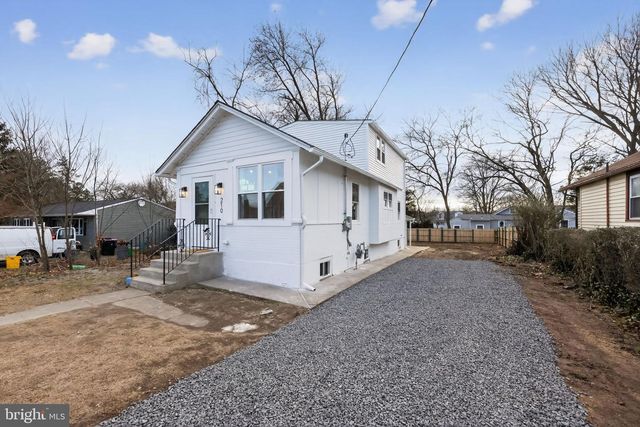 210 RIDGE AVE, Blackwood, NJ 08012