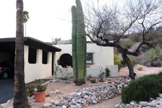 4793 N Vía Entrada, Tucson, AZ 85718