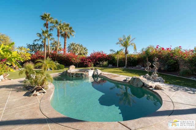 110 Rancho Vista Lane, Rancho Mirage, CA 92270