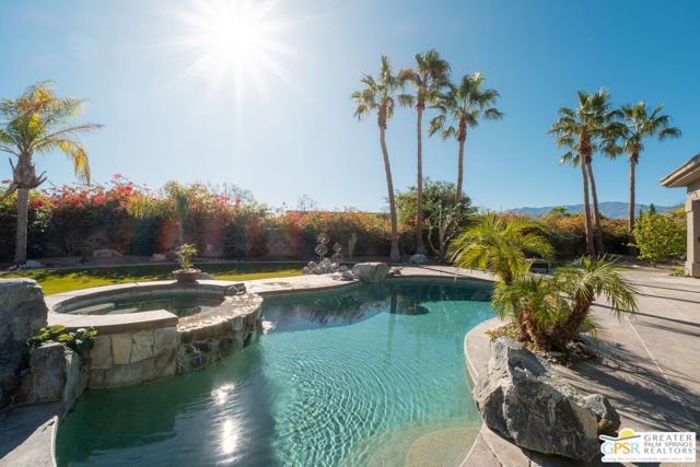 110 Rancho Vista Lane, Rancho Mirage, CA 92270