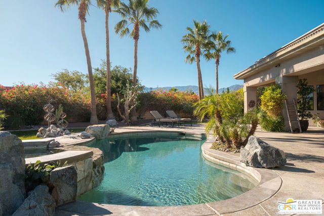 110 Rancho Vista Lane, Rancho Mirage, CA 92270