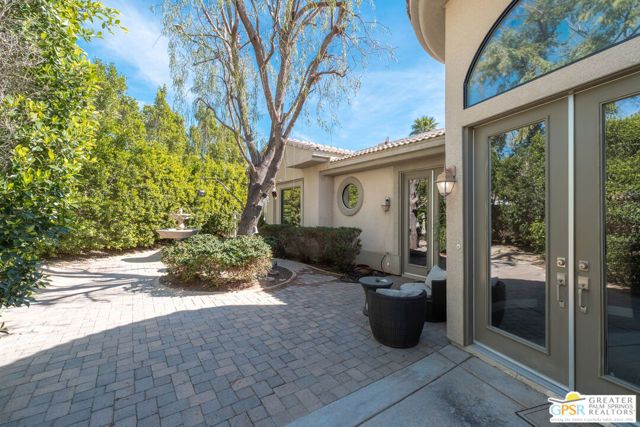 110 Rancho Vista Lane, Rancho Mirage, CA 92270
