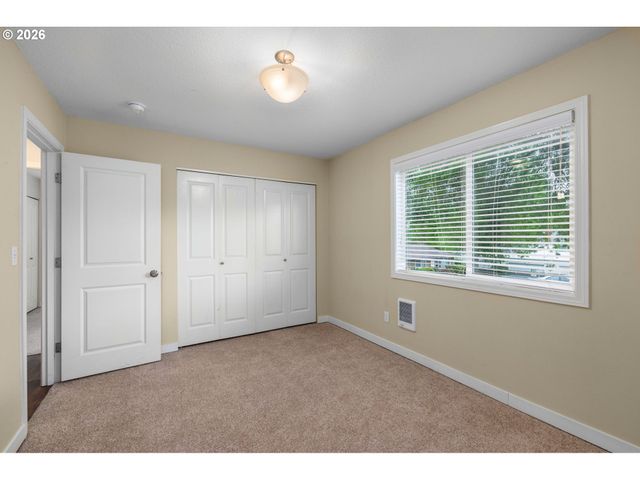 13320 Sw ALLEN Blvd 206, Beaverton, OR 97005