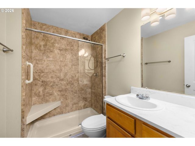 13320 Sw ALLEN Blvd 206, Beaverton, OR 97005