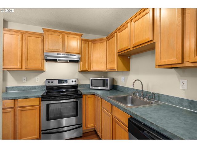 13320 Sw ALLEN Blvd 206, Beaverton, OR 97005