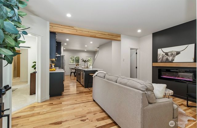 2816 Callow Road, Lake Stevens, WA 98258