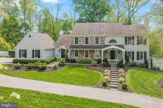 725 S ROBERTS RD, Bryn Mawr, PA 19010