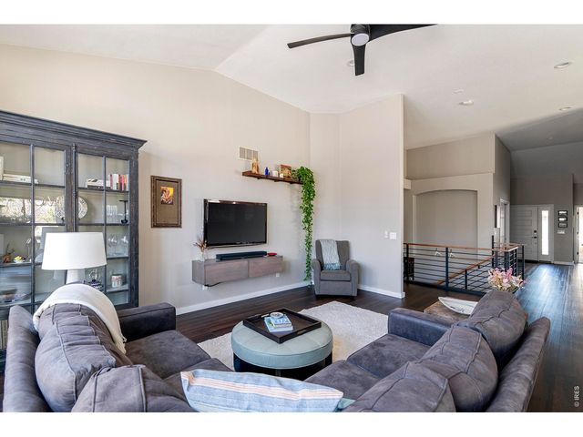 1001 Boxelder Cir, Longmont, CO 80503