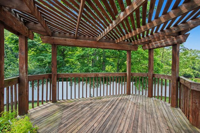 19 Valeside Drive, Covington, KY 41017
