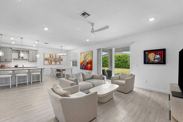 9298 Pearch Lane, Boynton Beach, FL 33437
