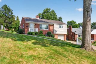 265 Oaklyn Rd., Bethel Park, PA 15102