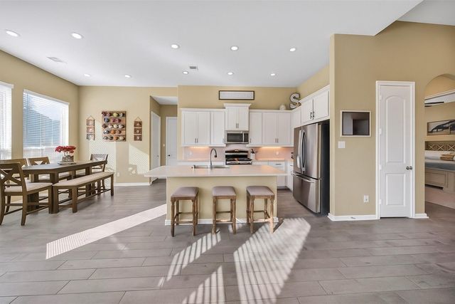 120 Buckeye Drive, Montgomery, TX 77316