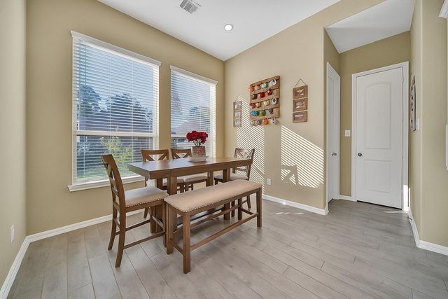 120 Buckeye Drive, Montgomery, TX 77316