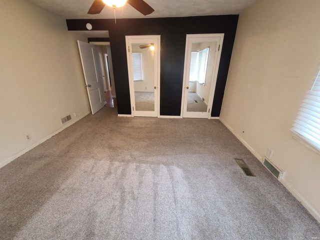 402 W Perkins Street, Hartford City, IN 47348