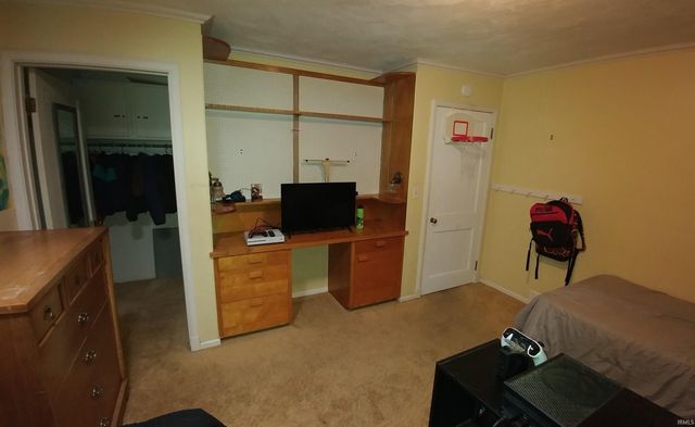 402 W Perkins Street, Hartford City, IN 47348