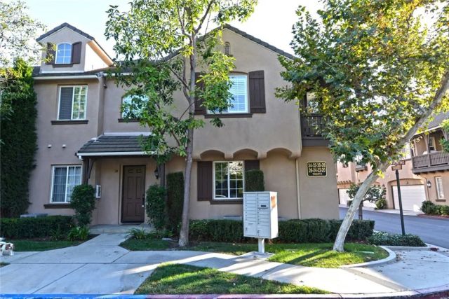 34 Taquitz, Irvine, CA 92602