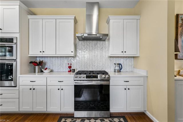 5 Dove Point TRL, Poquoson, VA 23662